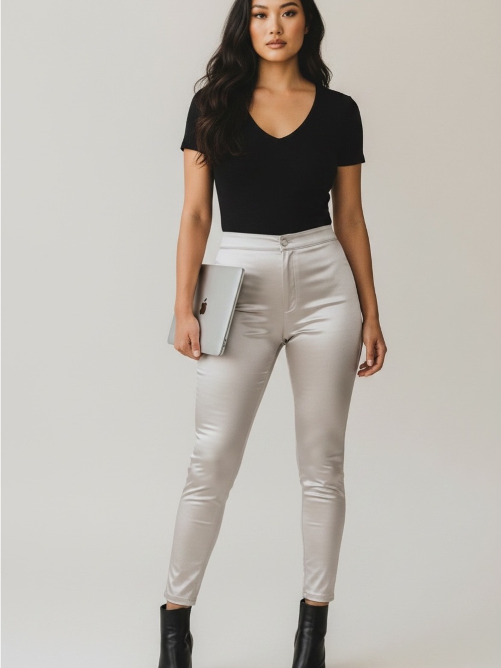 SKIMS Slim High-Rise Ankle Pants in Silver